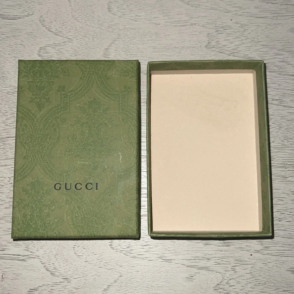 Gucci Box - Picture 4 of 7